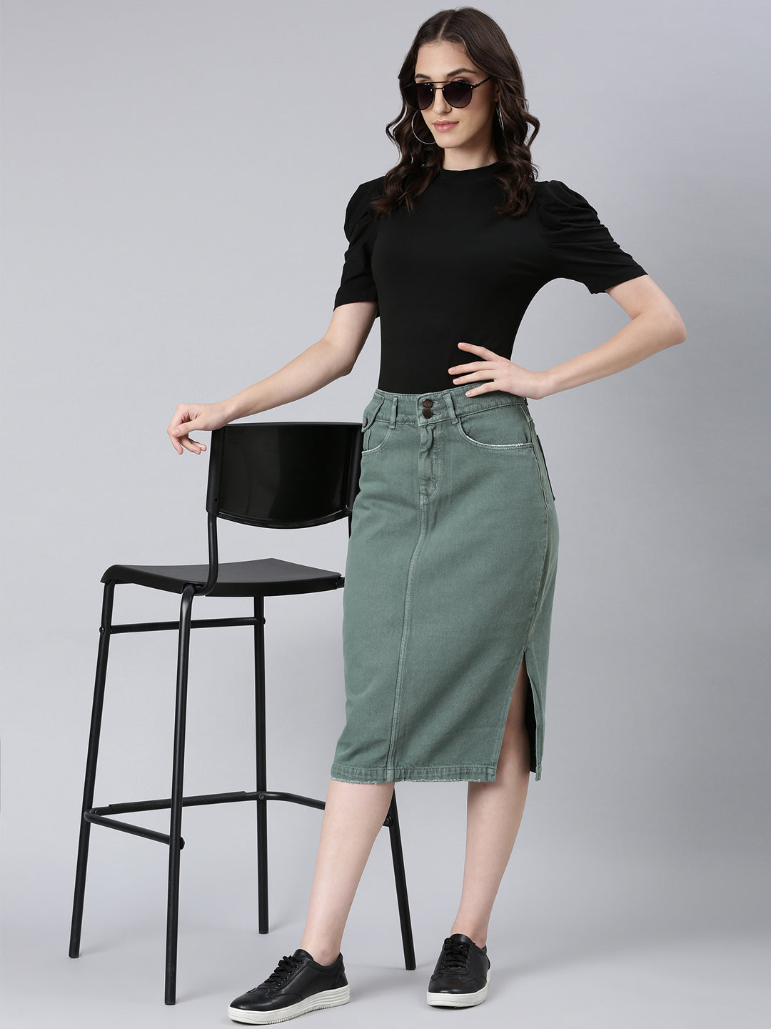 Women's Green Solid Pencil Skirt