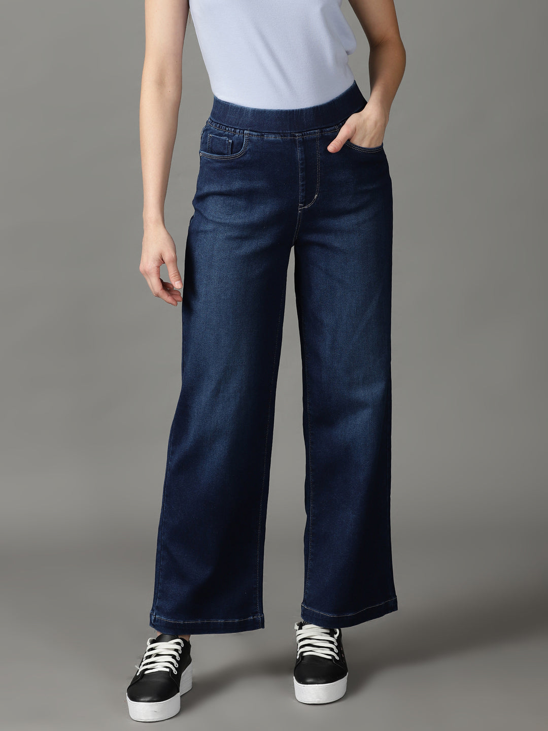 Women's Navy Blue Solid Straight Fit Denim Jeans