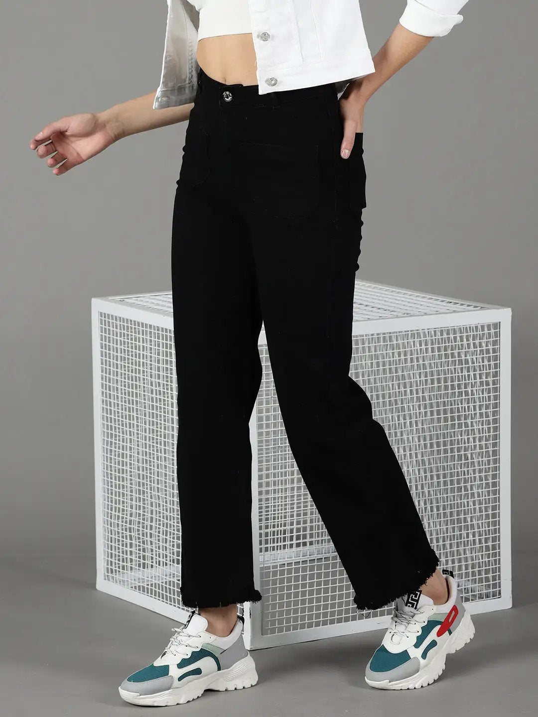 Women's Black Solid Wide Leg Denim Jeans