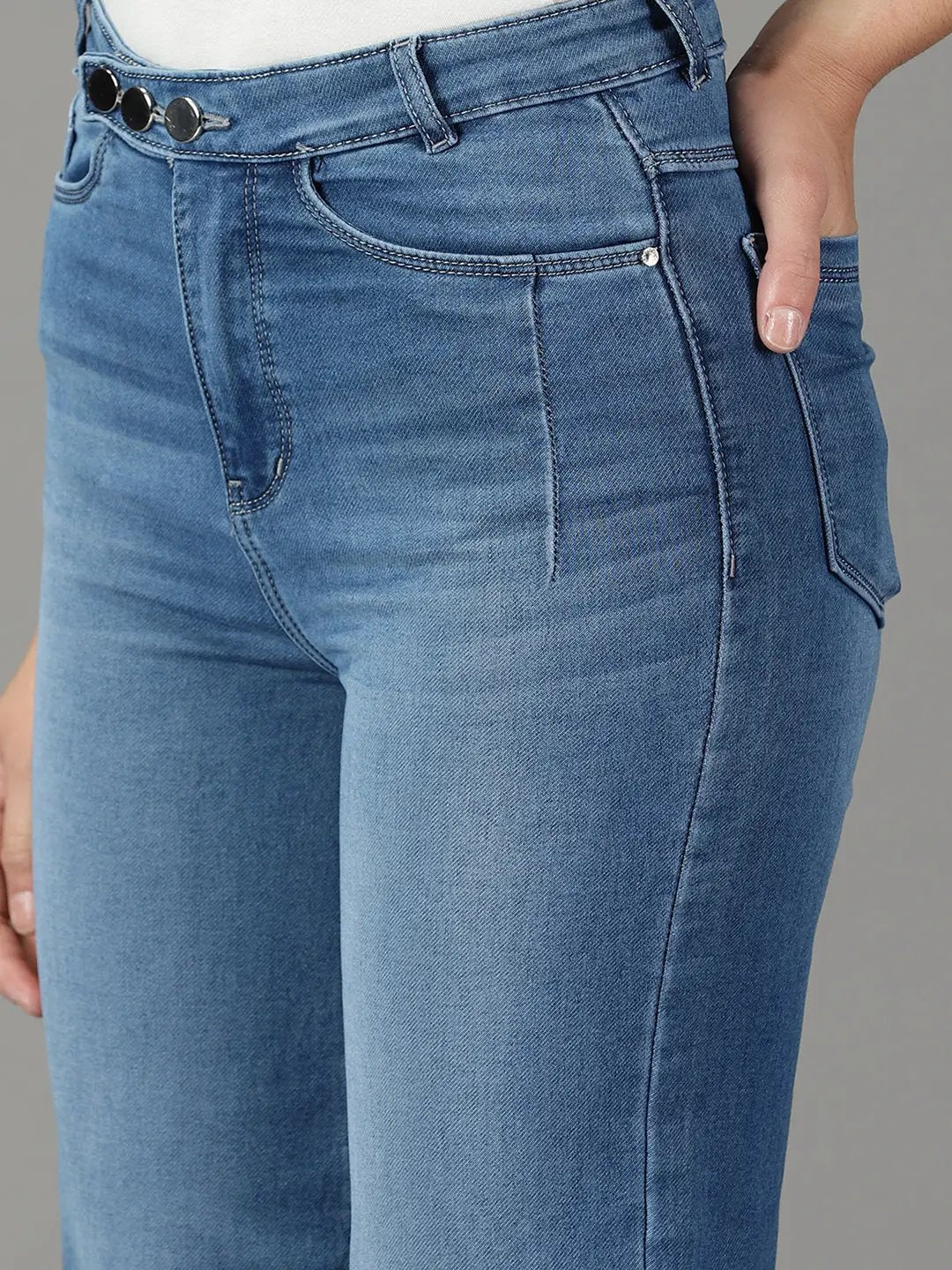 Women's Blue Straight Fit High-Rise Light Fade Stretchable Jeans