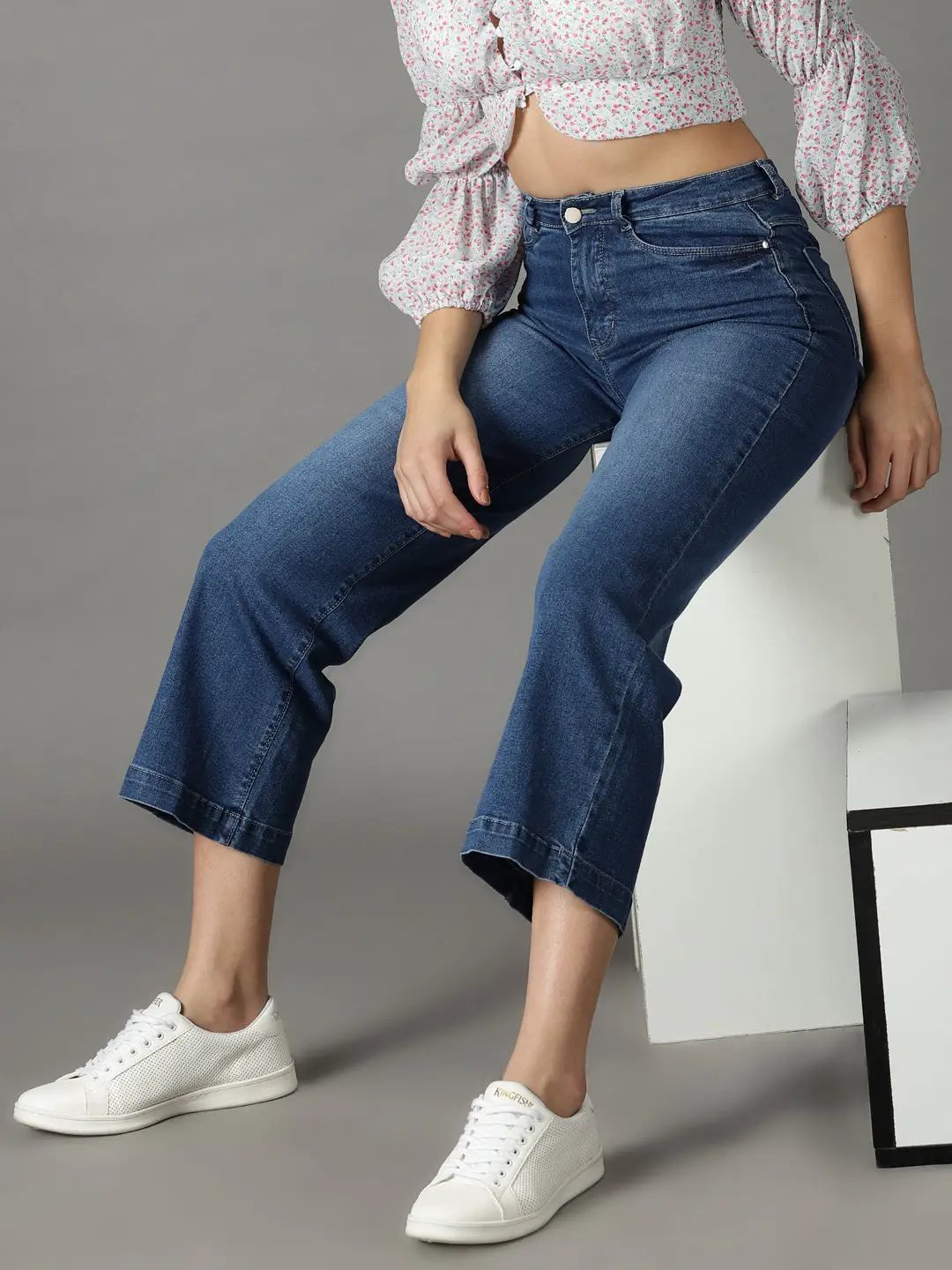 Women's Blue Solid Wide Leg Denim Jeans