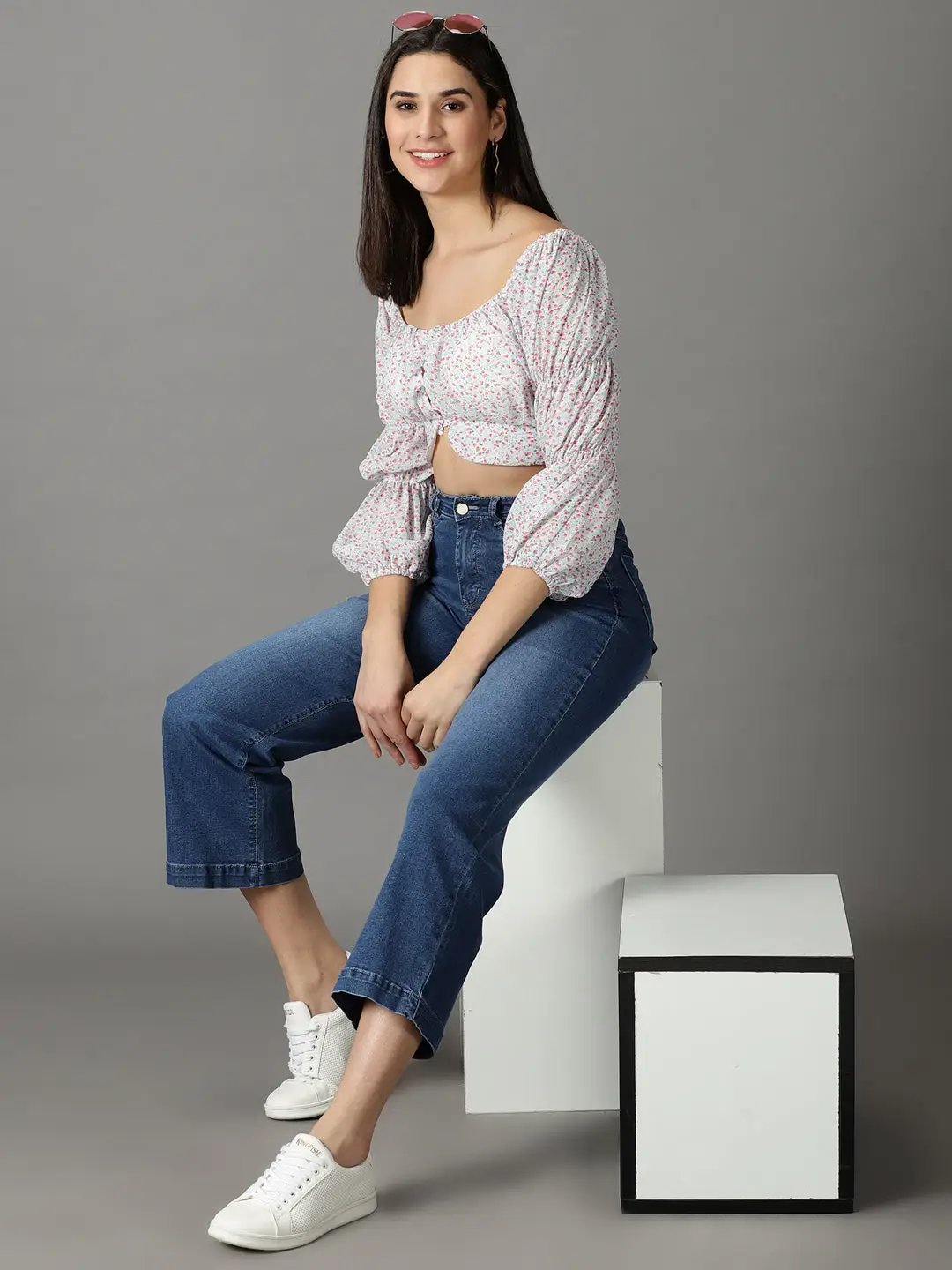 Women's Blue Solid Wide Leg Denim Jeans
