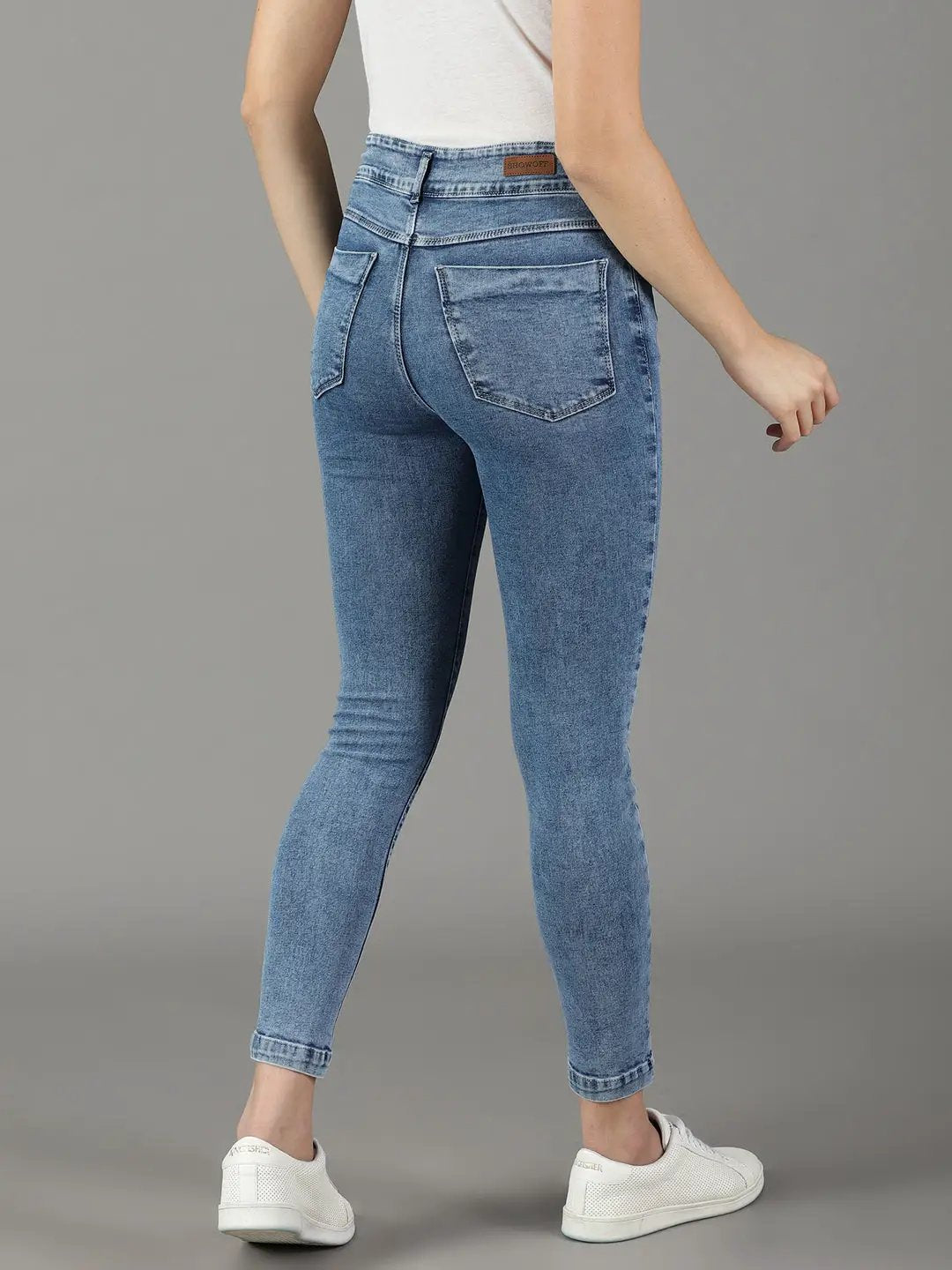 Women's Blue Solid Slim Fit Denim Jeans