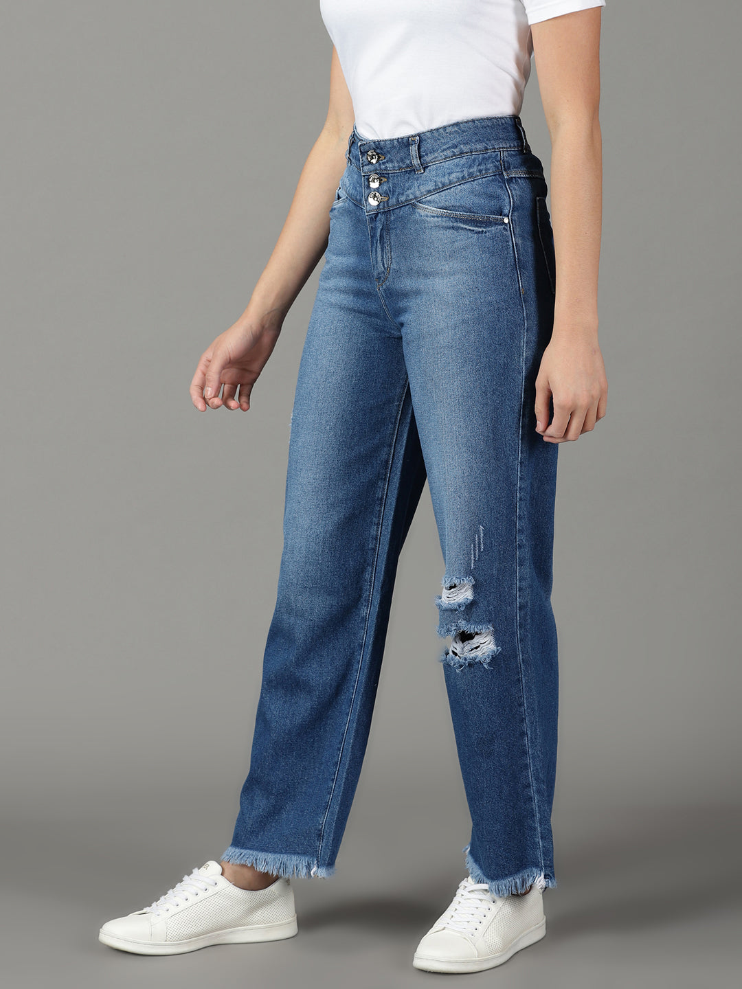 Women's Blue Solid Straight Fit Denim Jeans