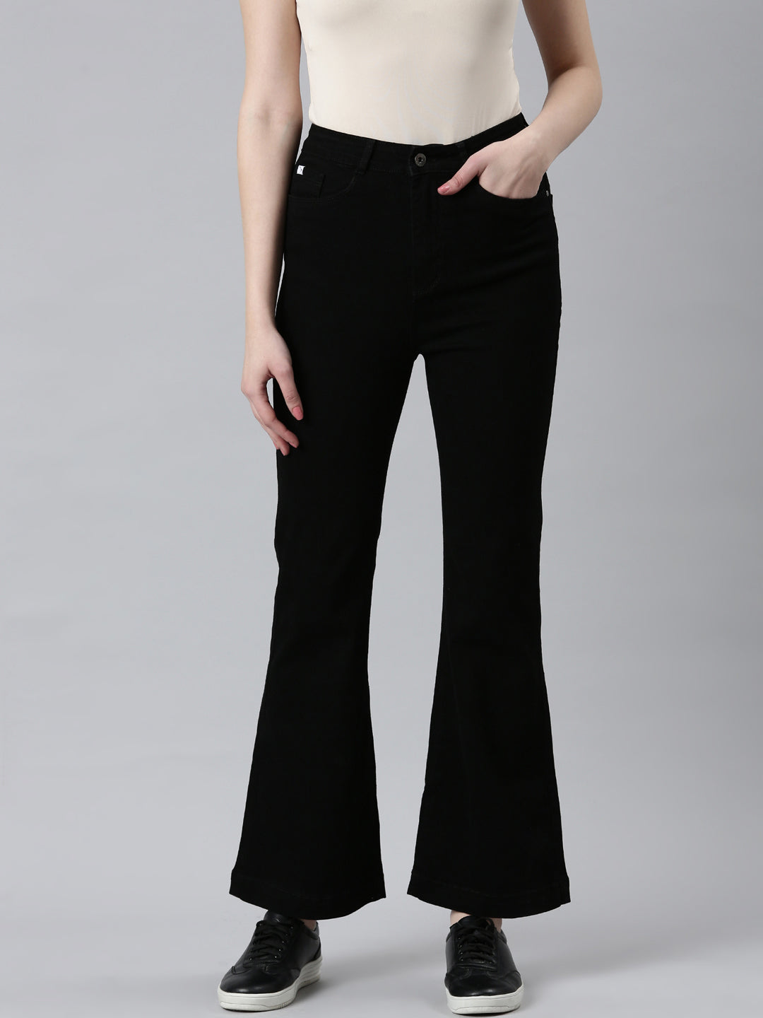 Women Black Solid Wide Leg Denim Jeans