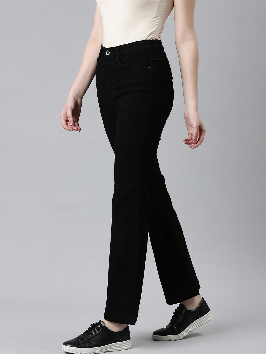 Women Black Solid Wide Leg Denim Jeans