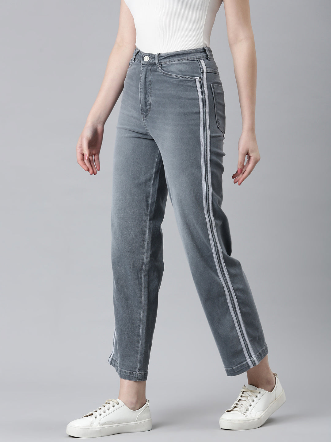 Women Grey Solid Wide Leg Denim Jeans