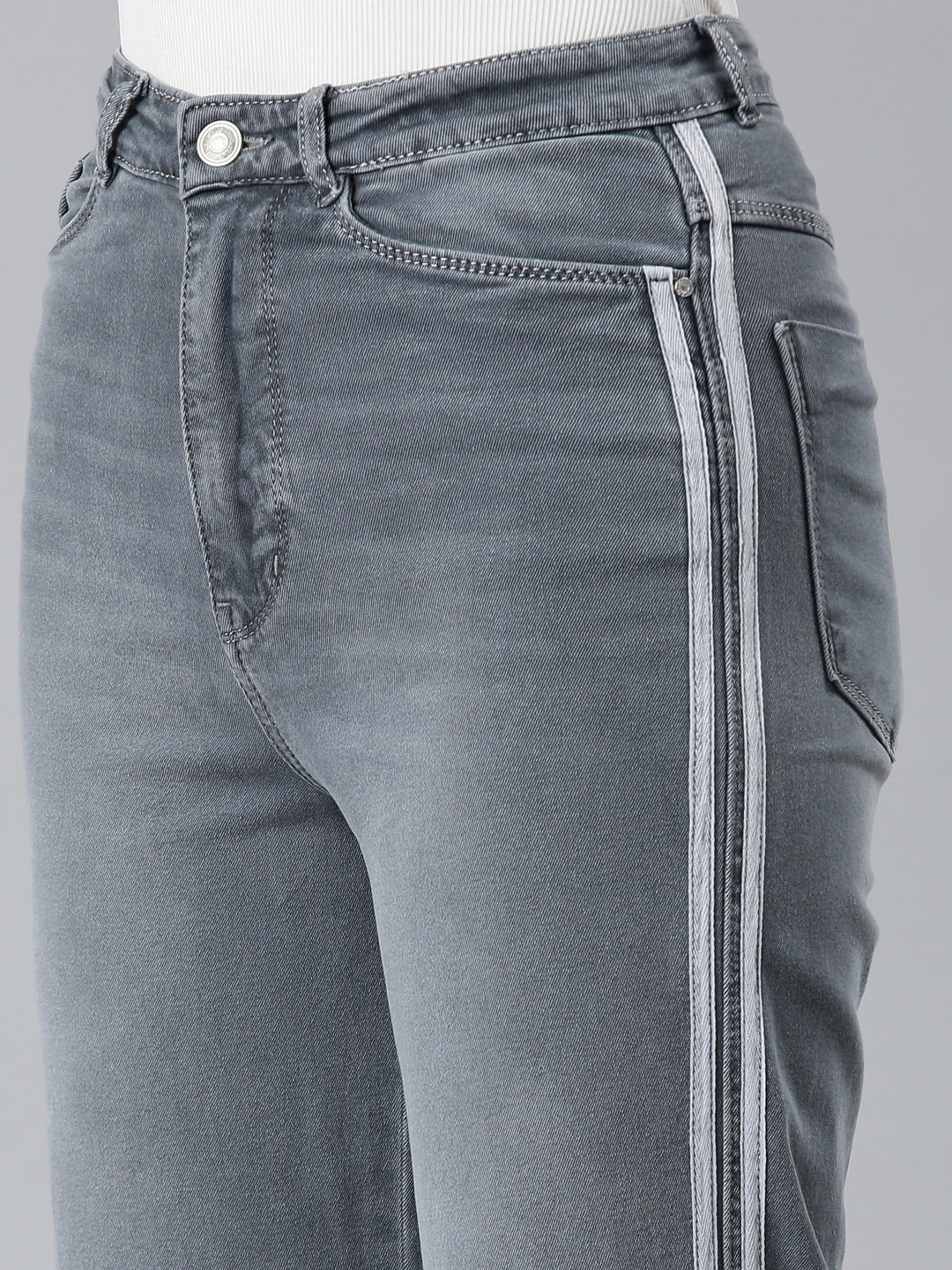 Women Grey Solid Wide Leg Denim Jeans