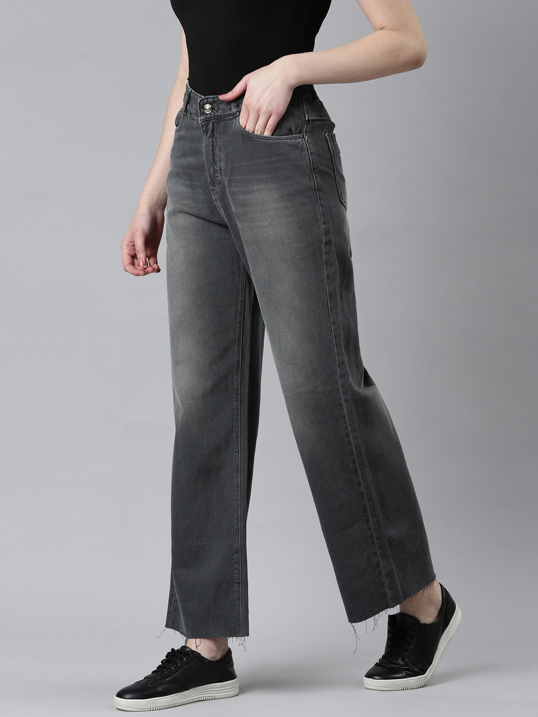 Women Grey Solid Wide Leg Denim Jeans