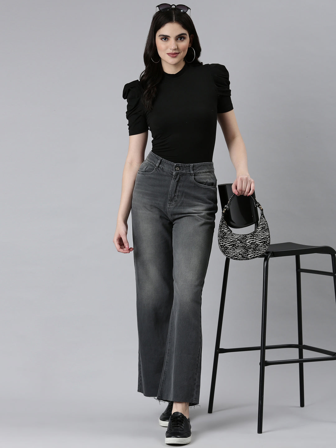 Women Grey Solid Wide Leg Denim Jeans