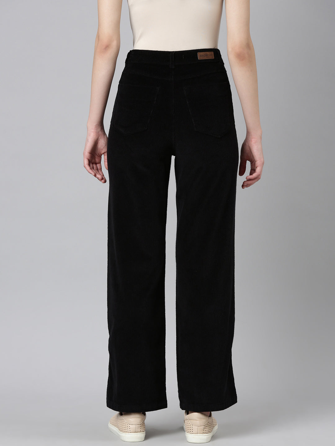 Women Black Solid Parallel Trouser