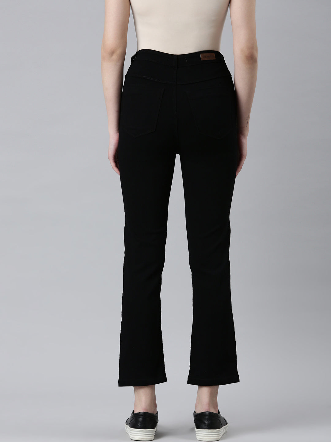 Women Black Solid Mom Fit Denim Jeans