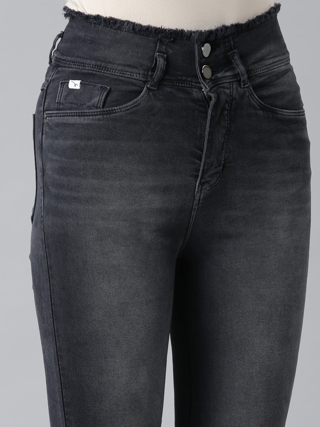 Women Black Solid Straight Fit Denim Jeans