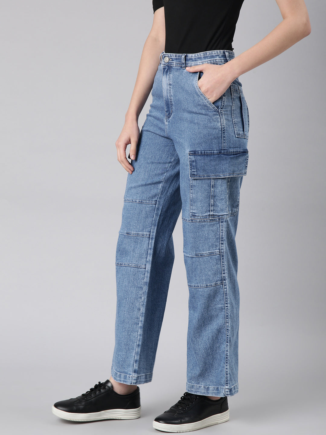 Women's Blue Wide Leg Acid Wash Light Fade Denim Cargo Jeans