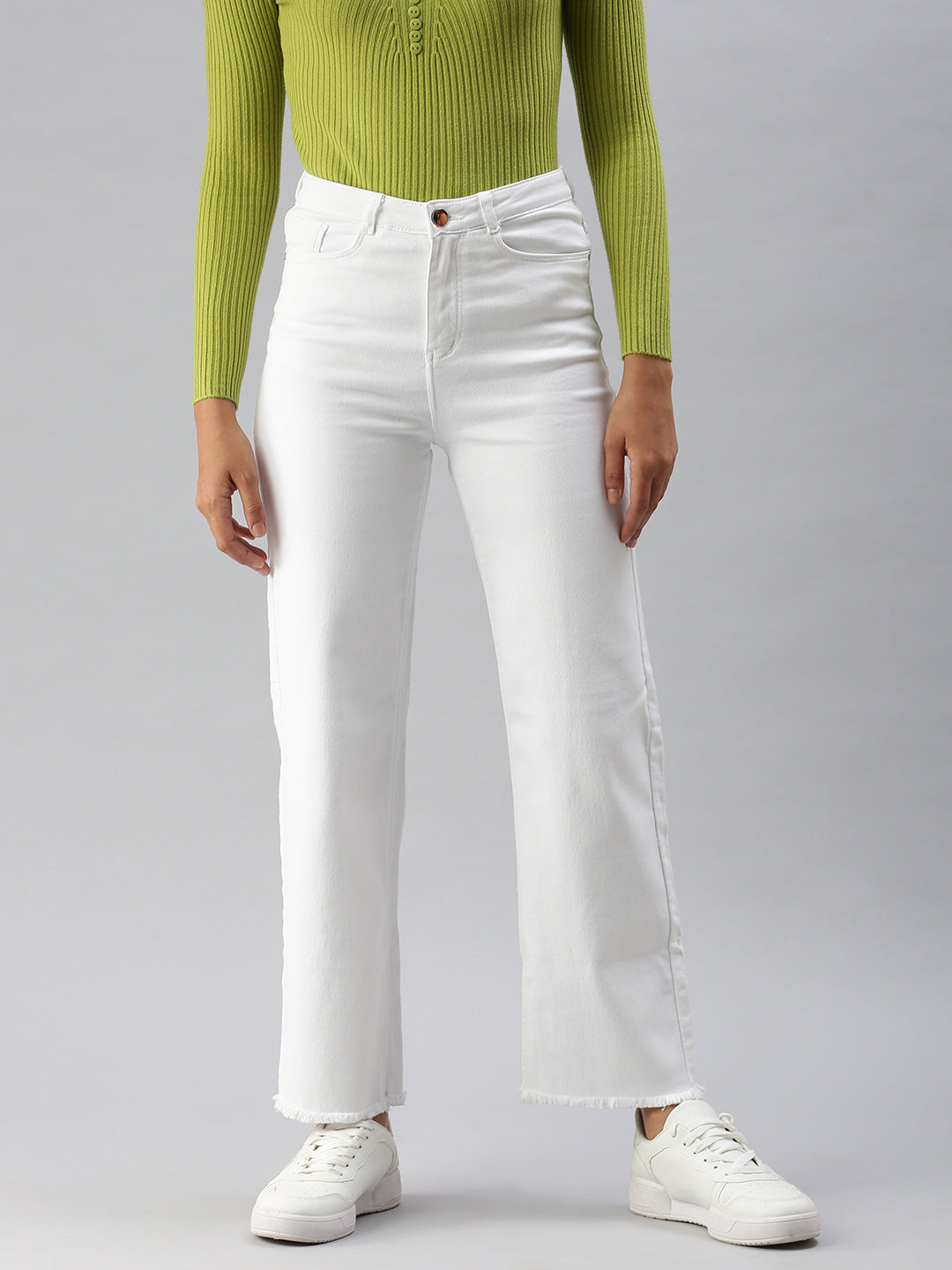 Women's White Solid Straight Fit Denim Jeans