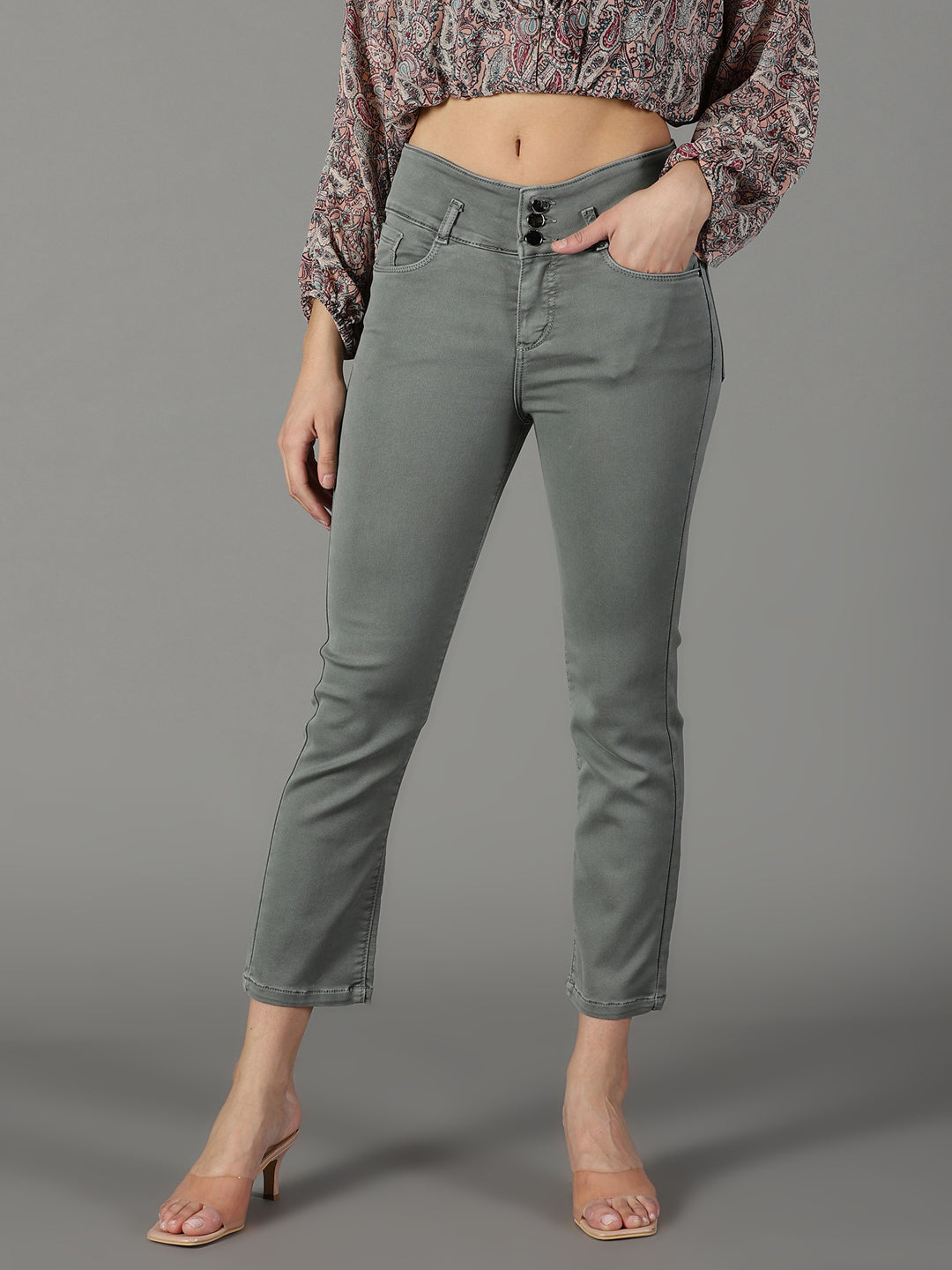 Women's Grey Solid Fit Denim Jeans