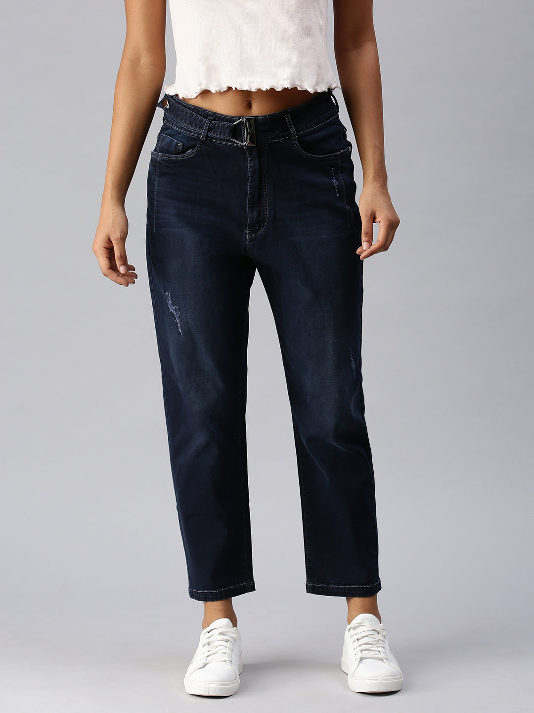 Women's Blue Straight Fit High-Rise Low Distress Light Fade Stretchable Denim Jeans