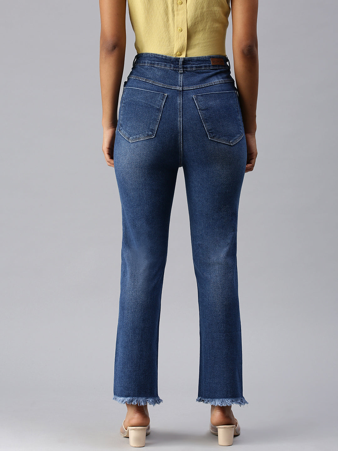 Women's Blue Solid Straight Fit Denim Jeans