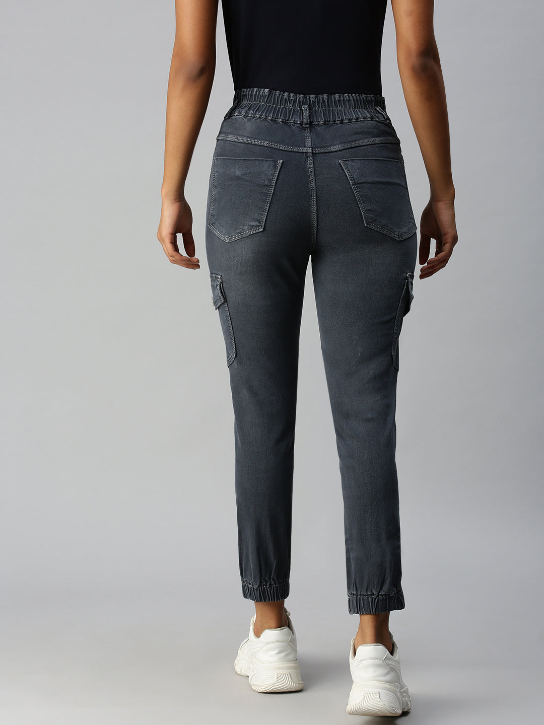 Women's Grey Solid Denim Jeans