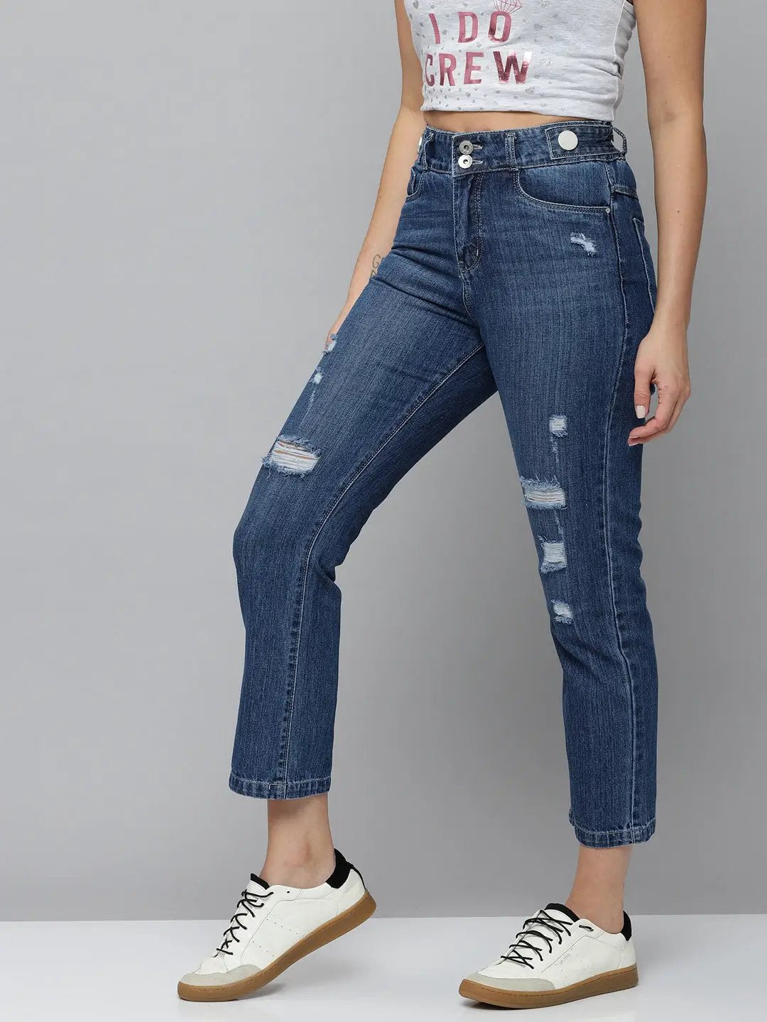 Women's Navy Blue Jean Relaxed Fit High-Rise Mildly Distressed Light Fade Stretchable Jeans