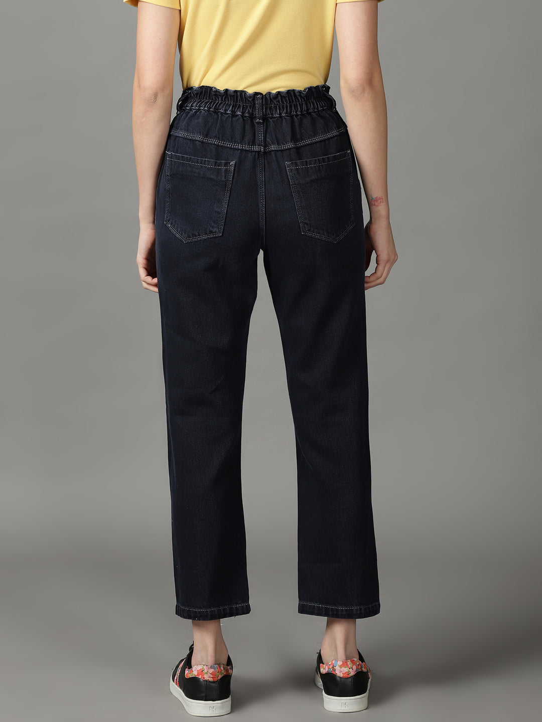 Women's Navy Blue Solid Relaxed Fit Denim Jeans