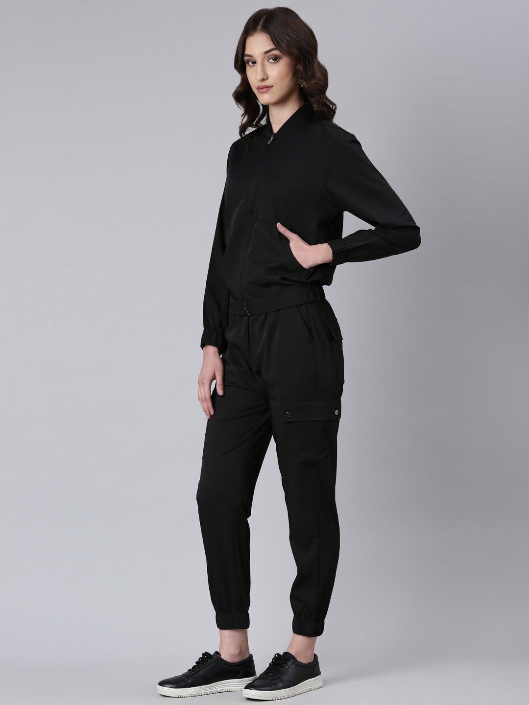 Women Black Solid Tracksuit