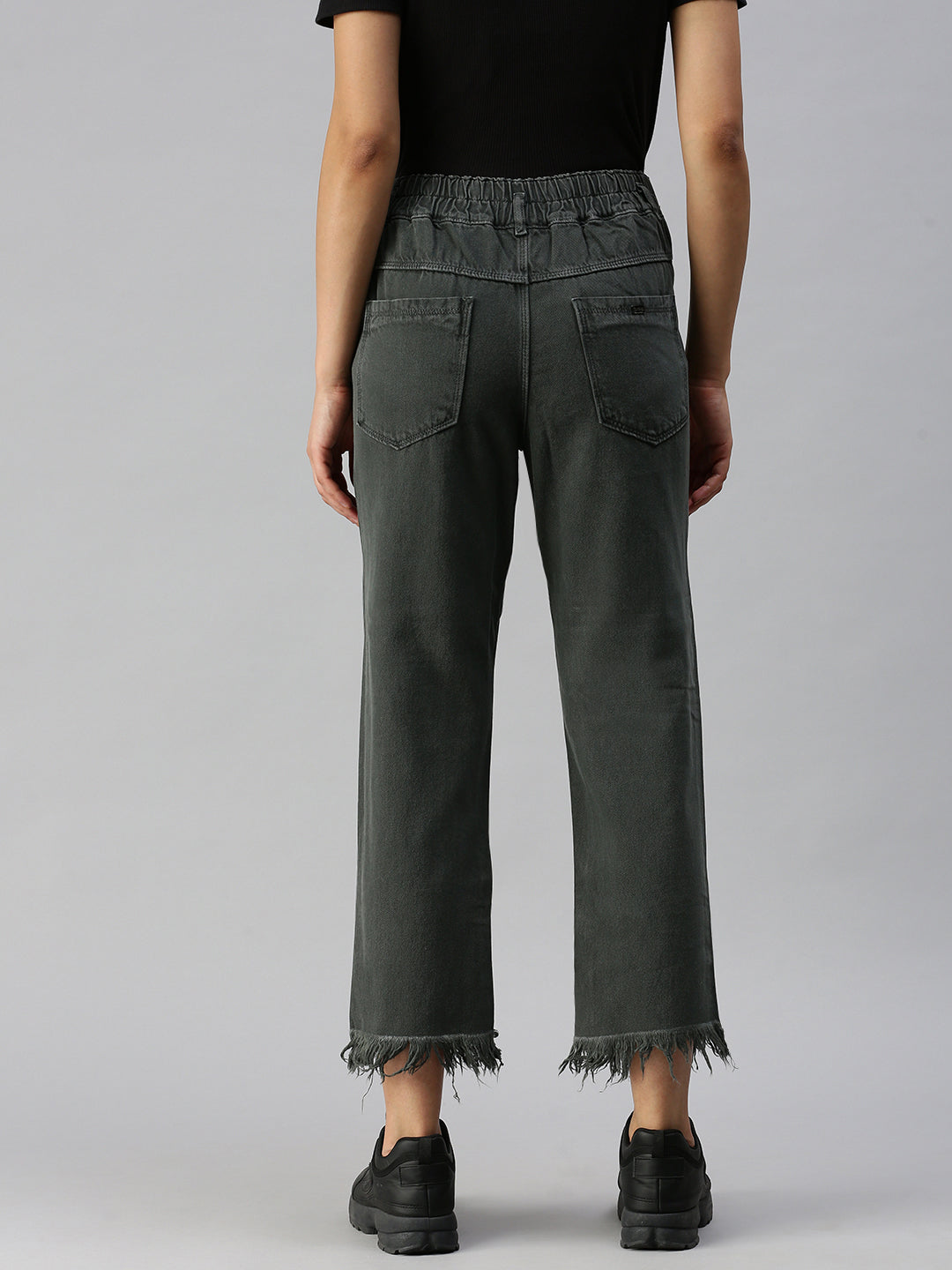 Women's Olive Solid Denim Relaxed Jeans