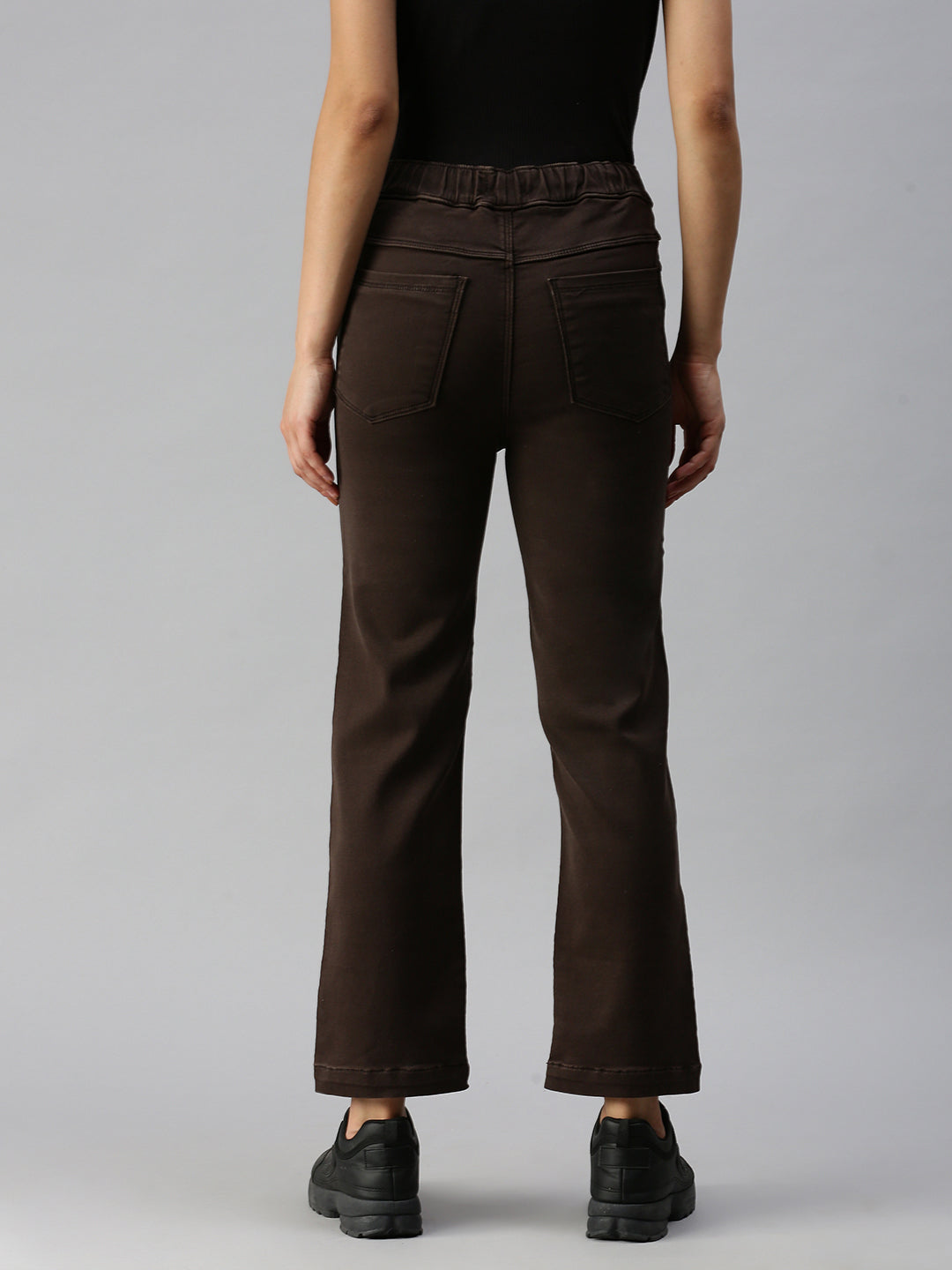 Women's Brown Solid Denim Relaxed Jeans