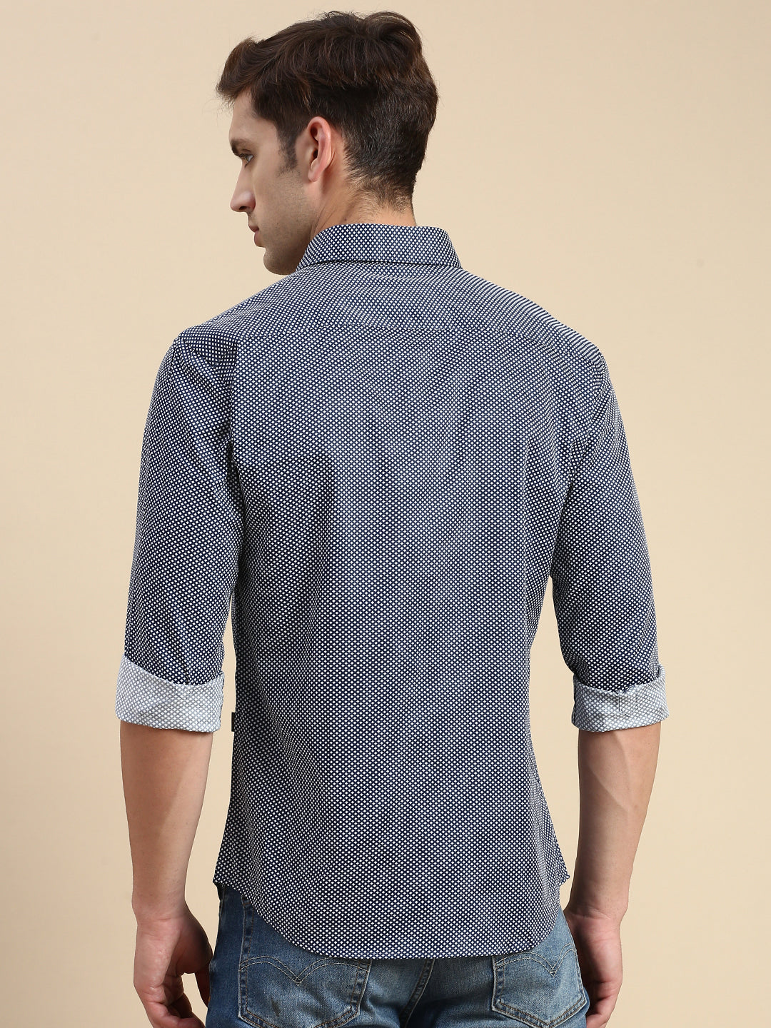 Men Navy Solid Casual Shirt