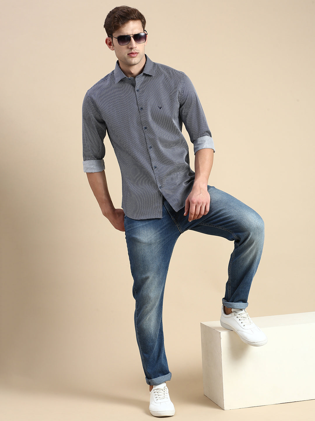 Men Navy Solid Casual Shirt