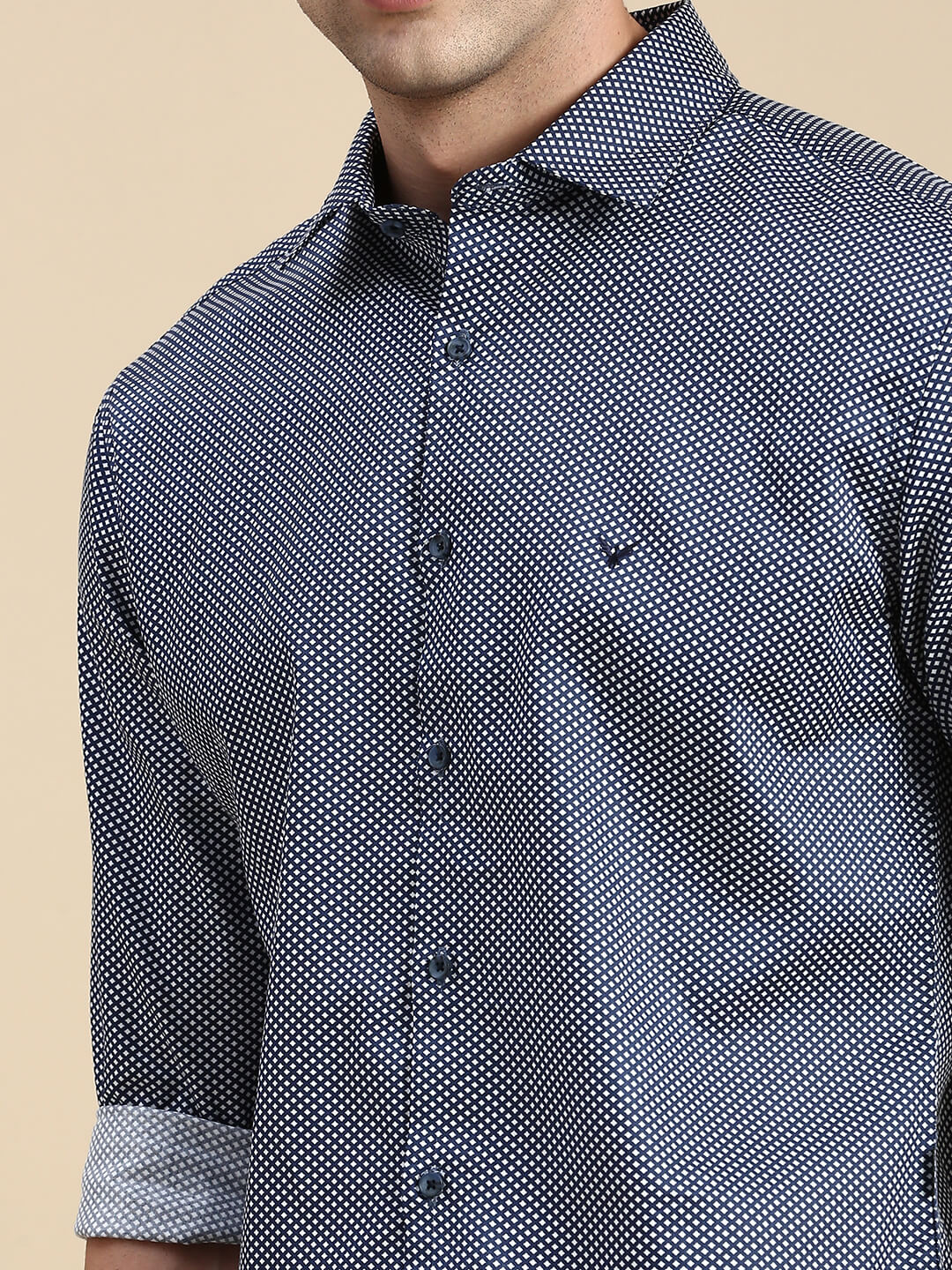 Men Navy Solid Casual Shirt