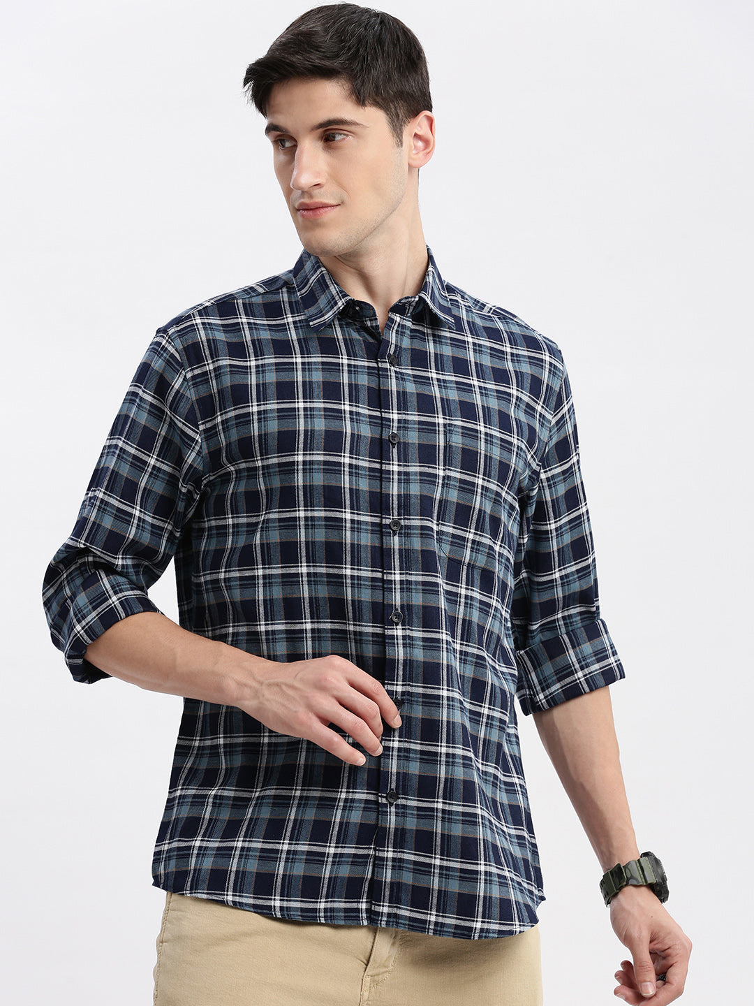 Men Spread Collar Tartan Checks Navy Blue Shirt