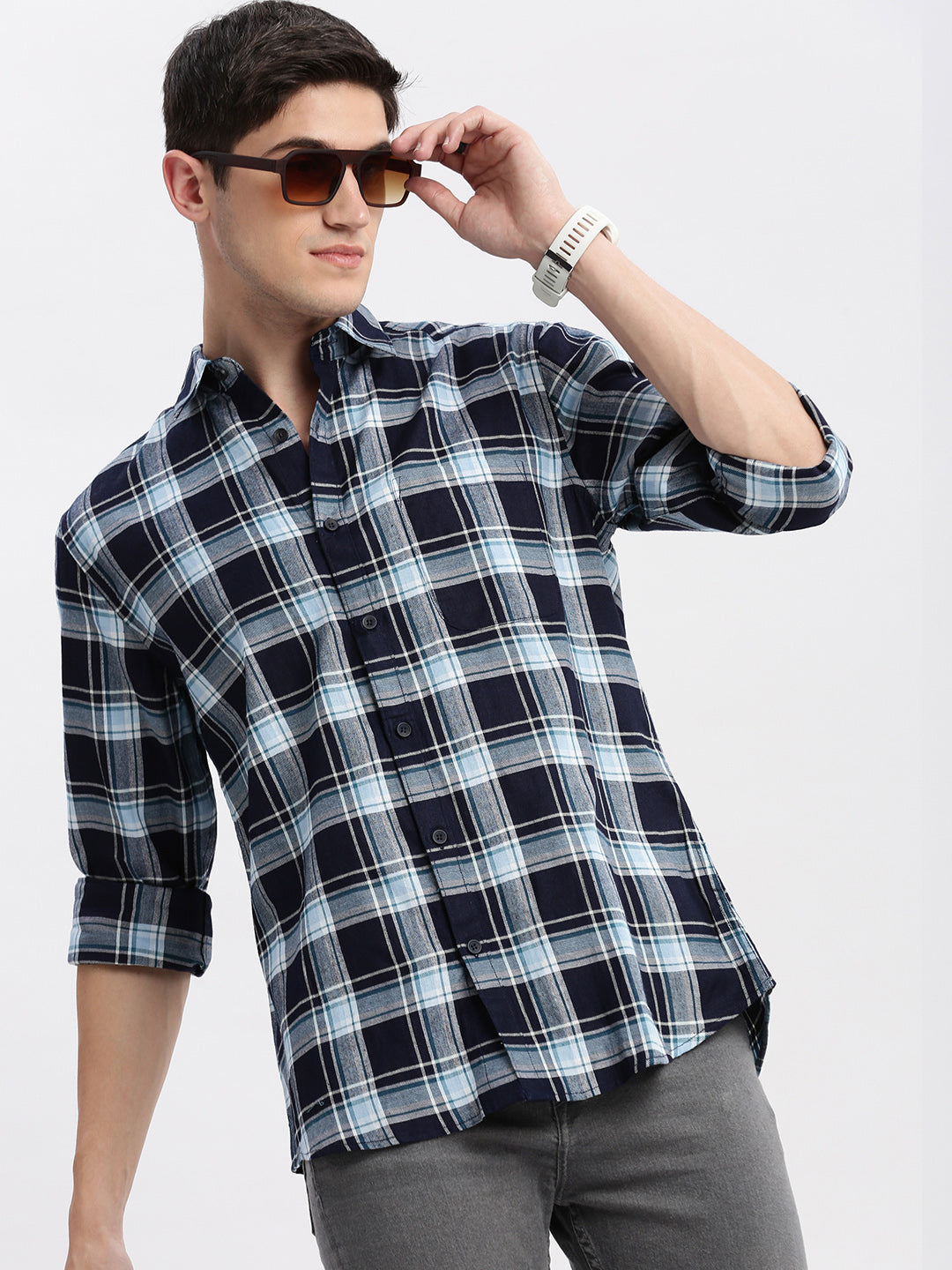 Men Spread Collar Tartan Checks Navy Blue Shirt