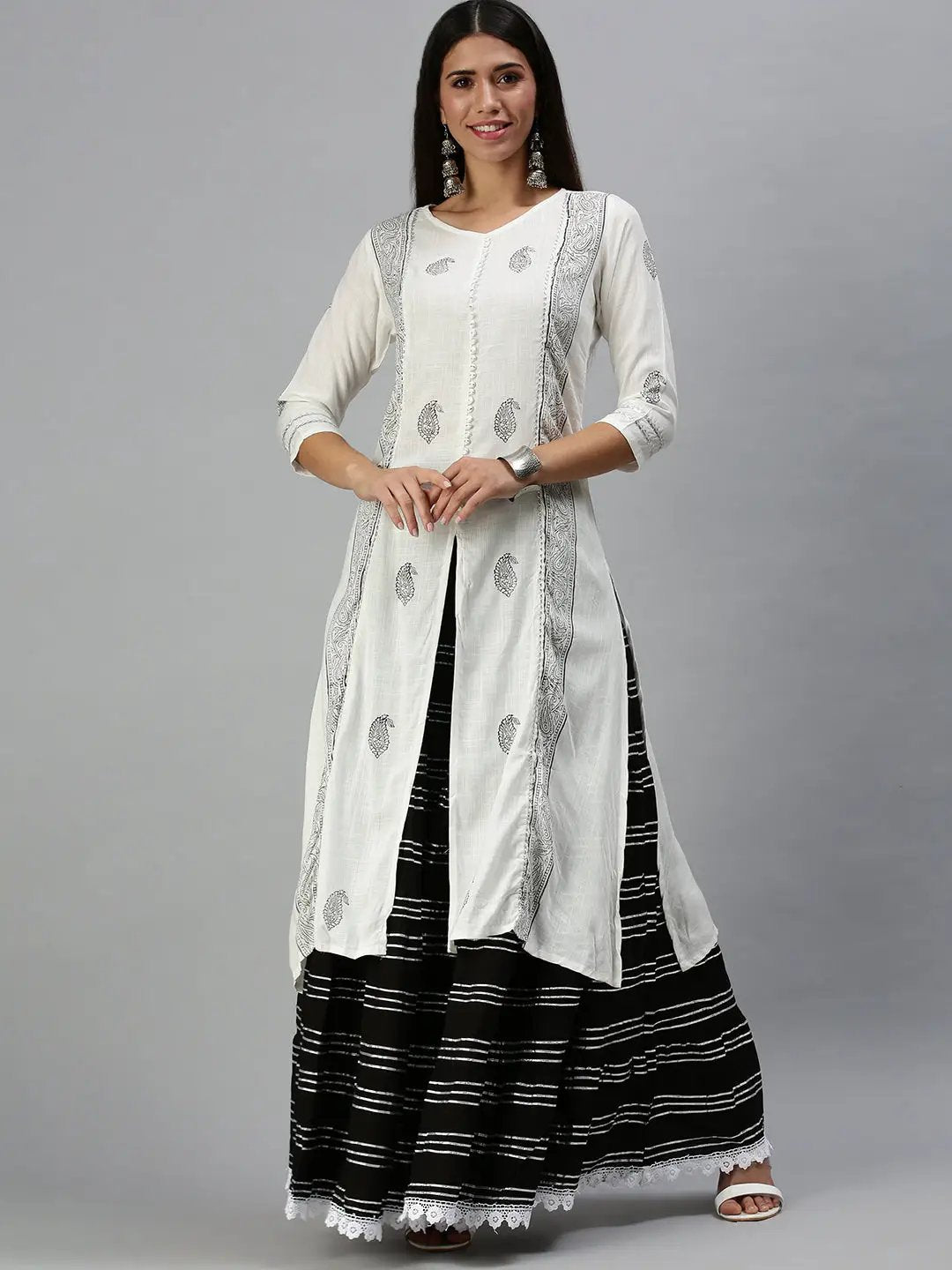 Women's White & Black Printed Kurta Sets