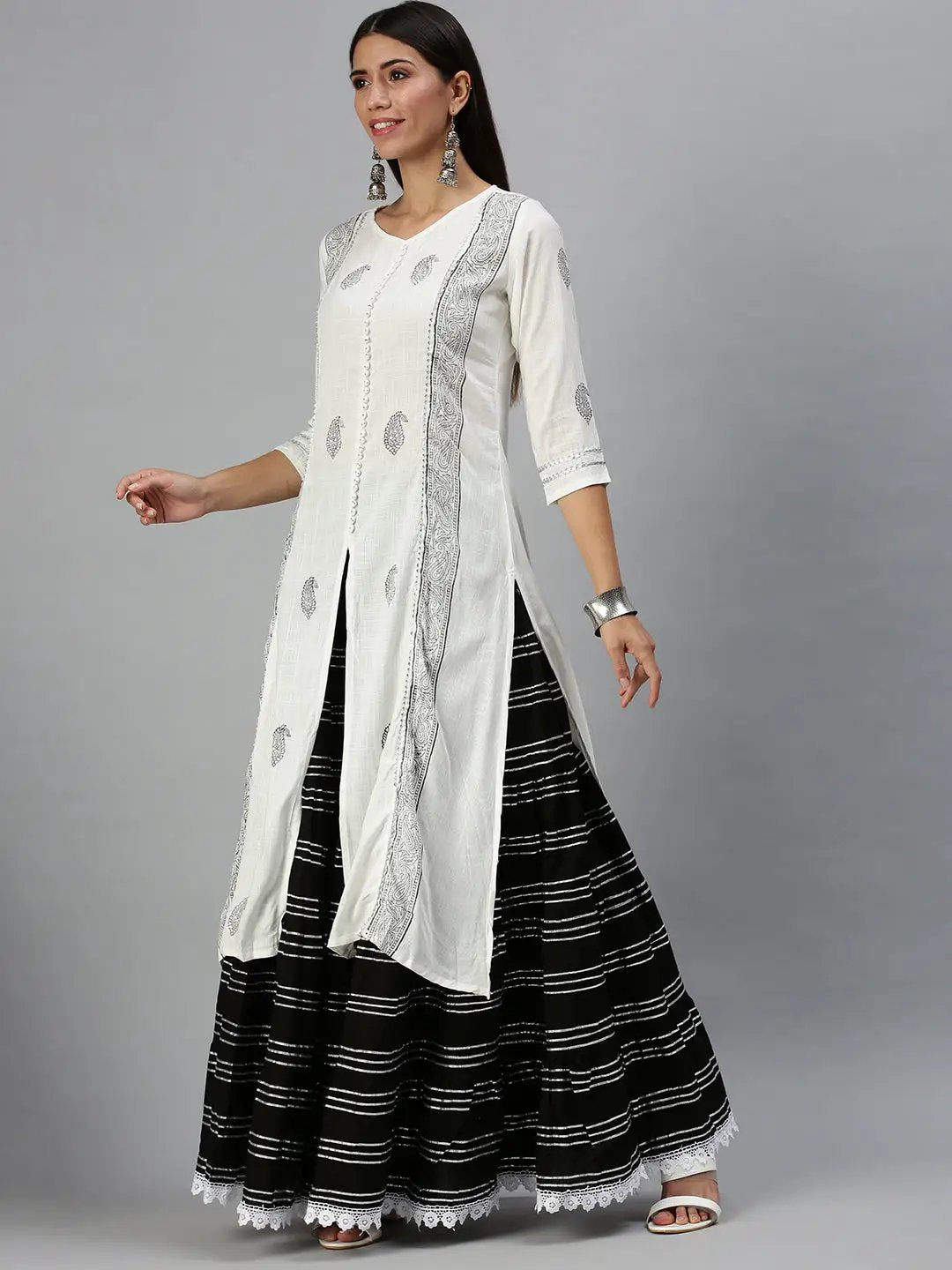 Women's White & Black Printed Kurta Sets