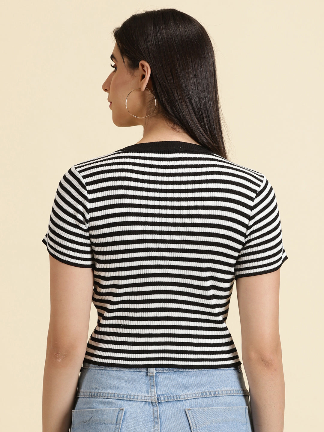 Women's Black Striped Crop Top