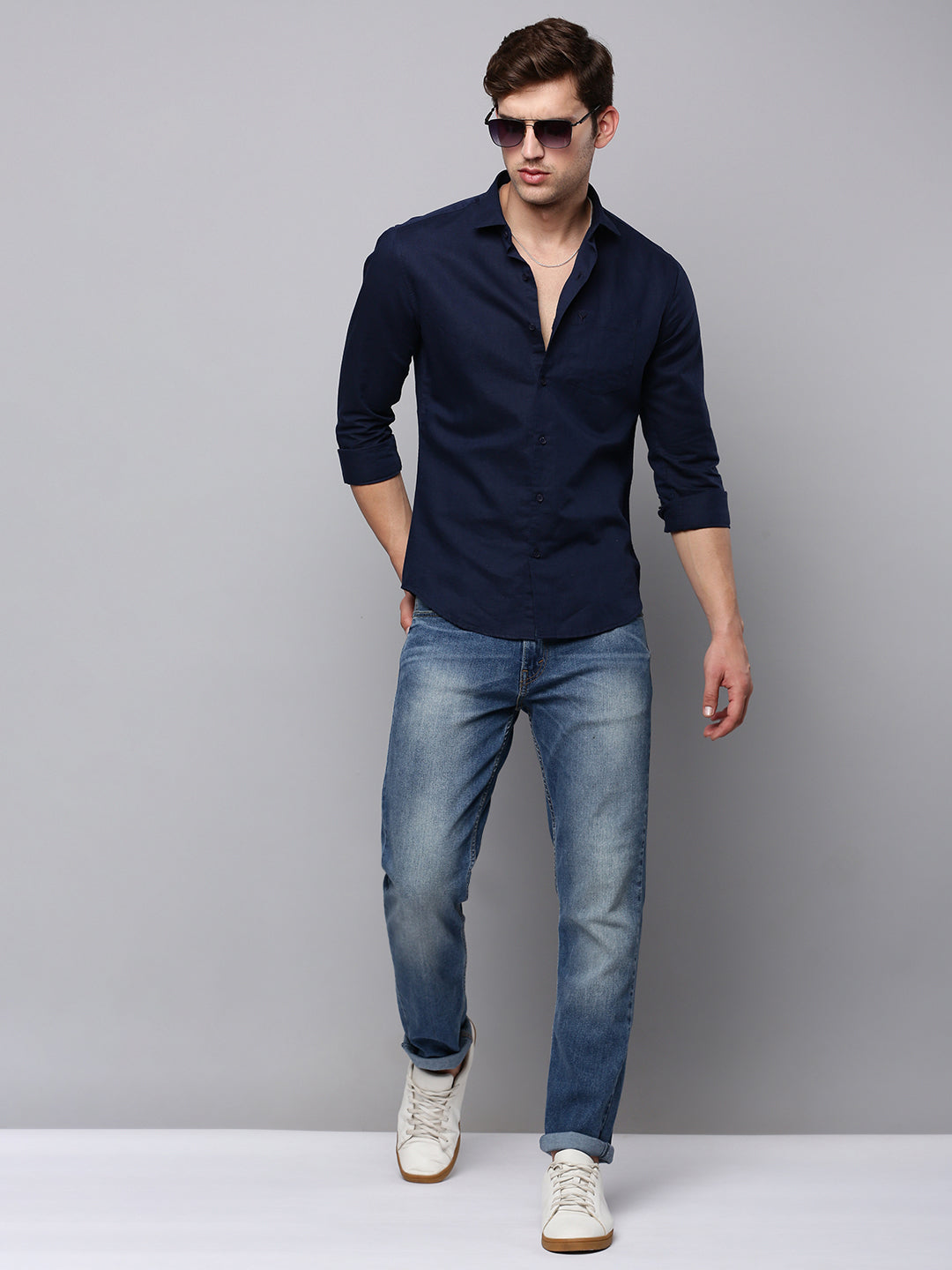 Men's Navy Solid Casual Shirt