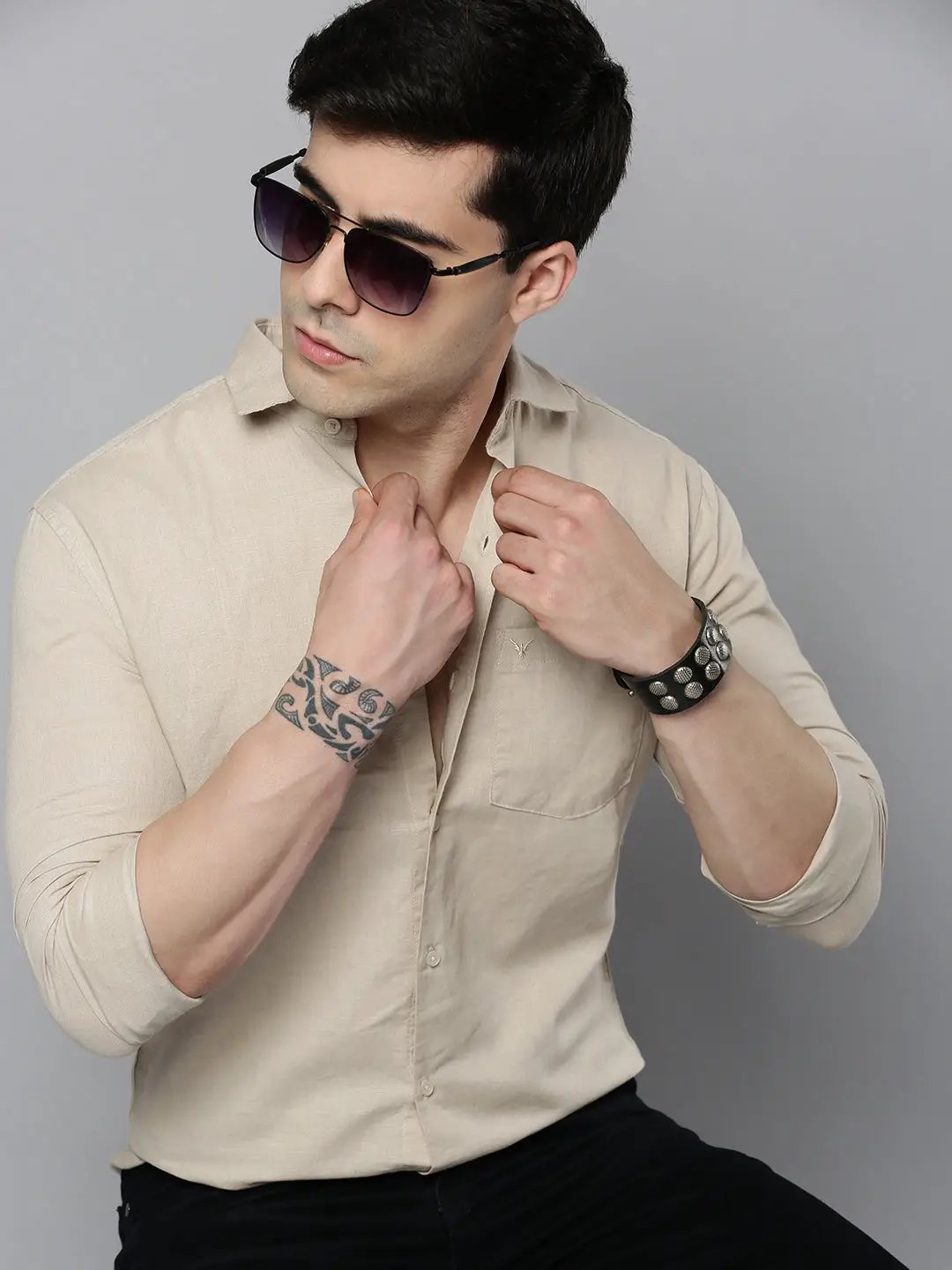Men's Beige Solid Casual Shirt