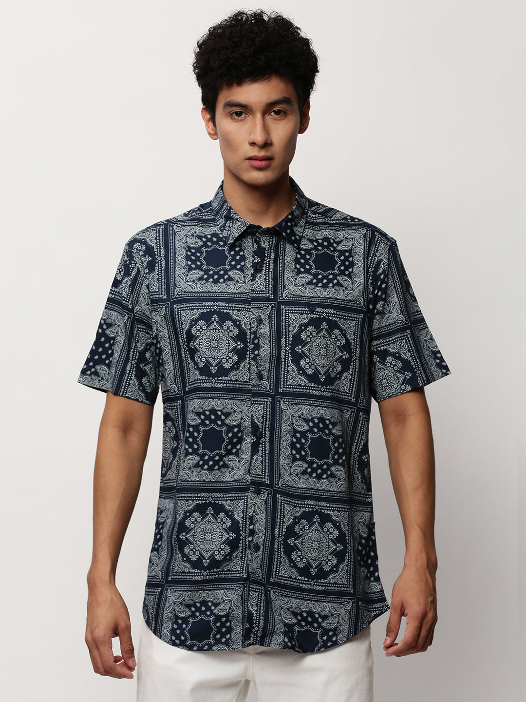 Men Navy Printed Casual Casual Shirts