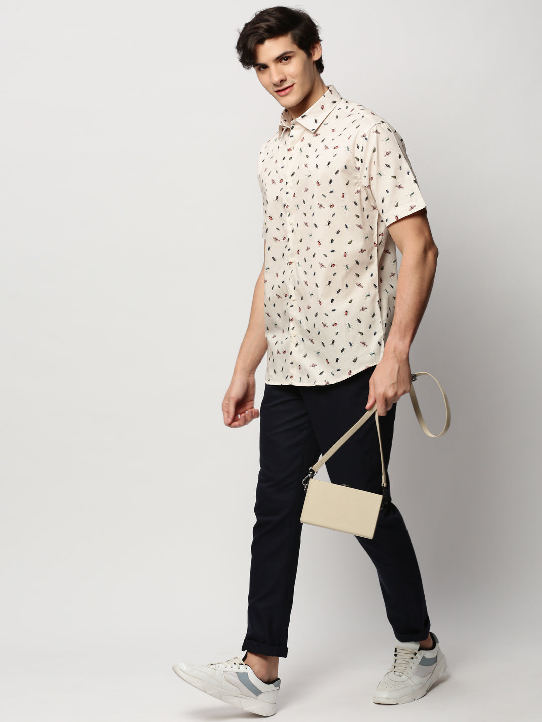 Men Cream Printed Casual Casual Shirts