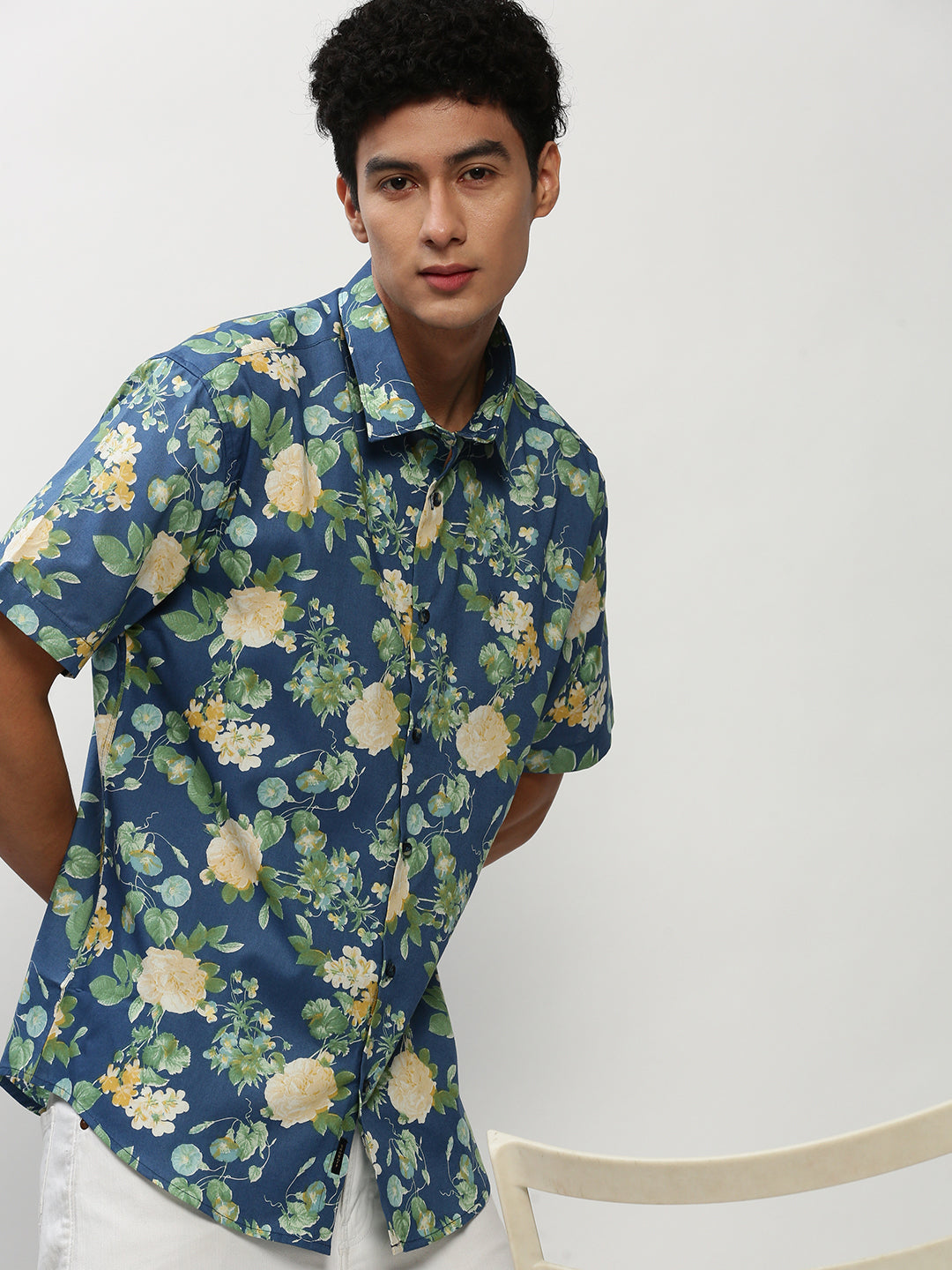 Men Blue Floral Casual Casual Shirts