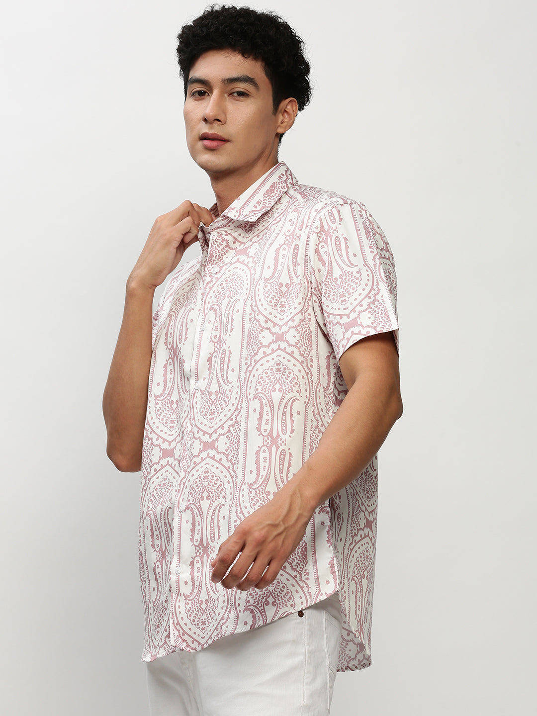 Men White Printed Casual Casual Shirts