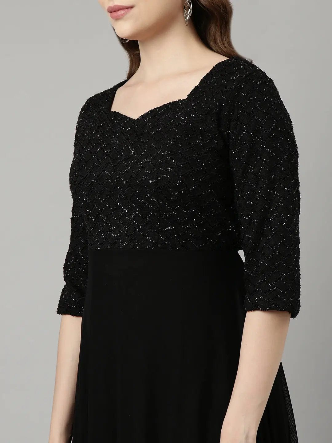 Women's Black Sweetheart Neck Three-Quarter Sleeves Maxi Dress