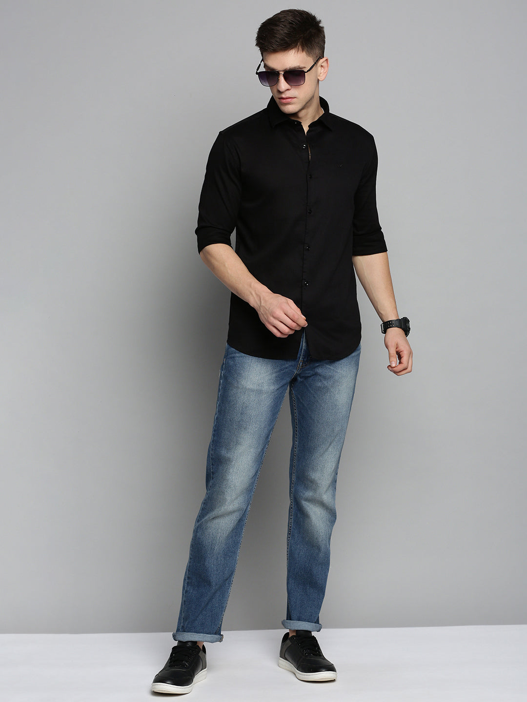 Men Black Solid Casual Shirt