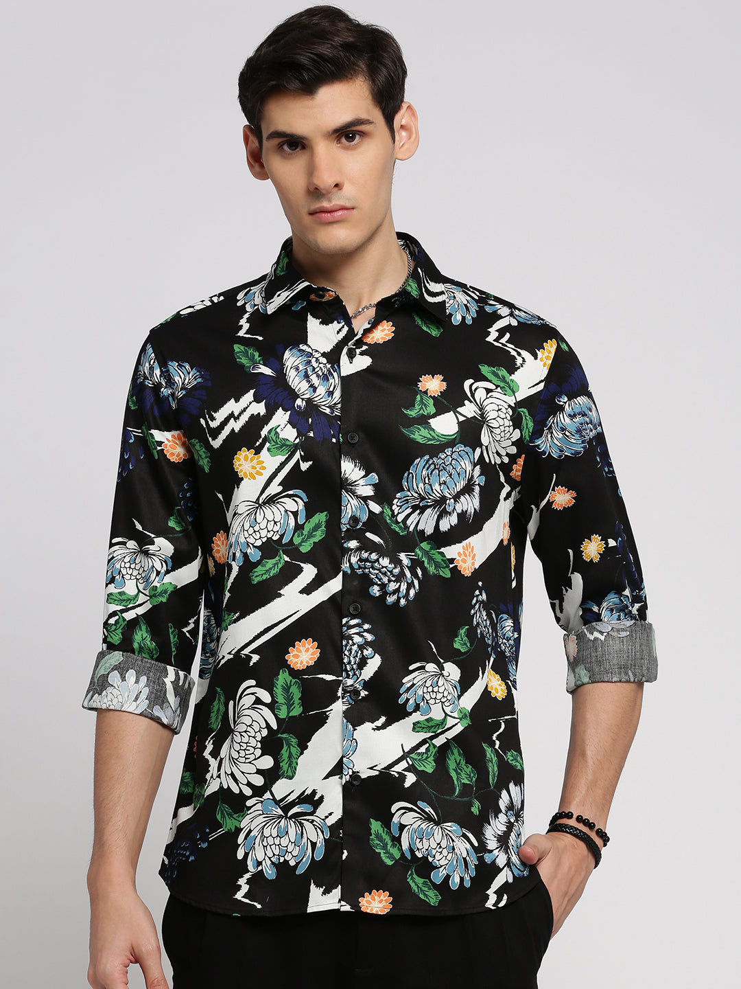 Men Black Spread Collar Floral Shirt