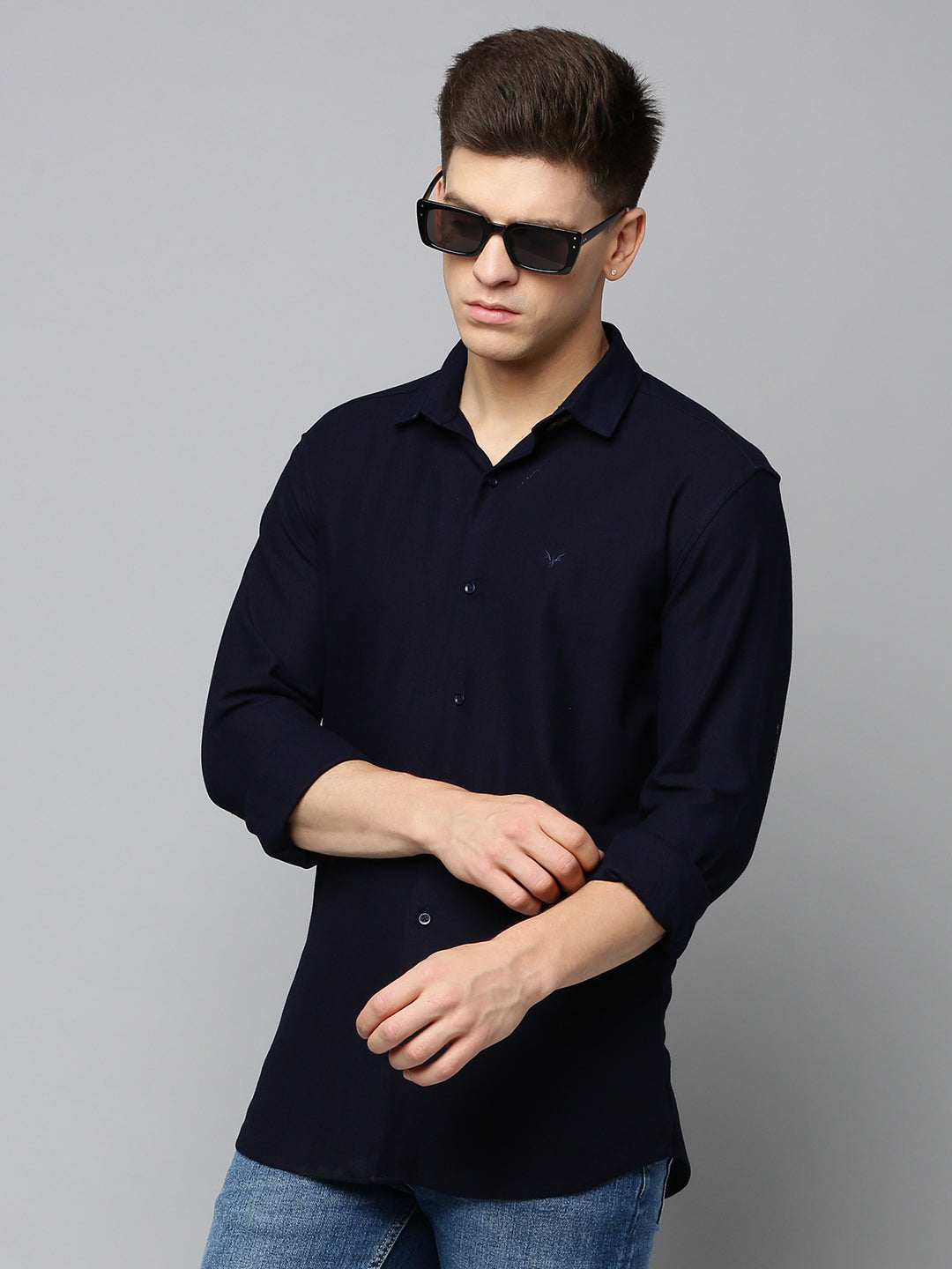 Men Navy Solid Casual Shirt