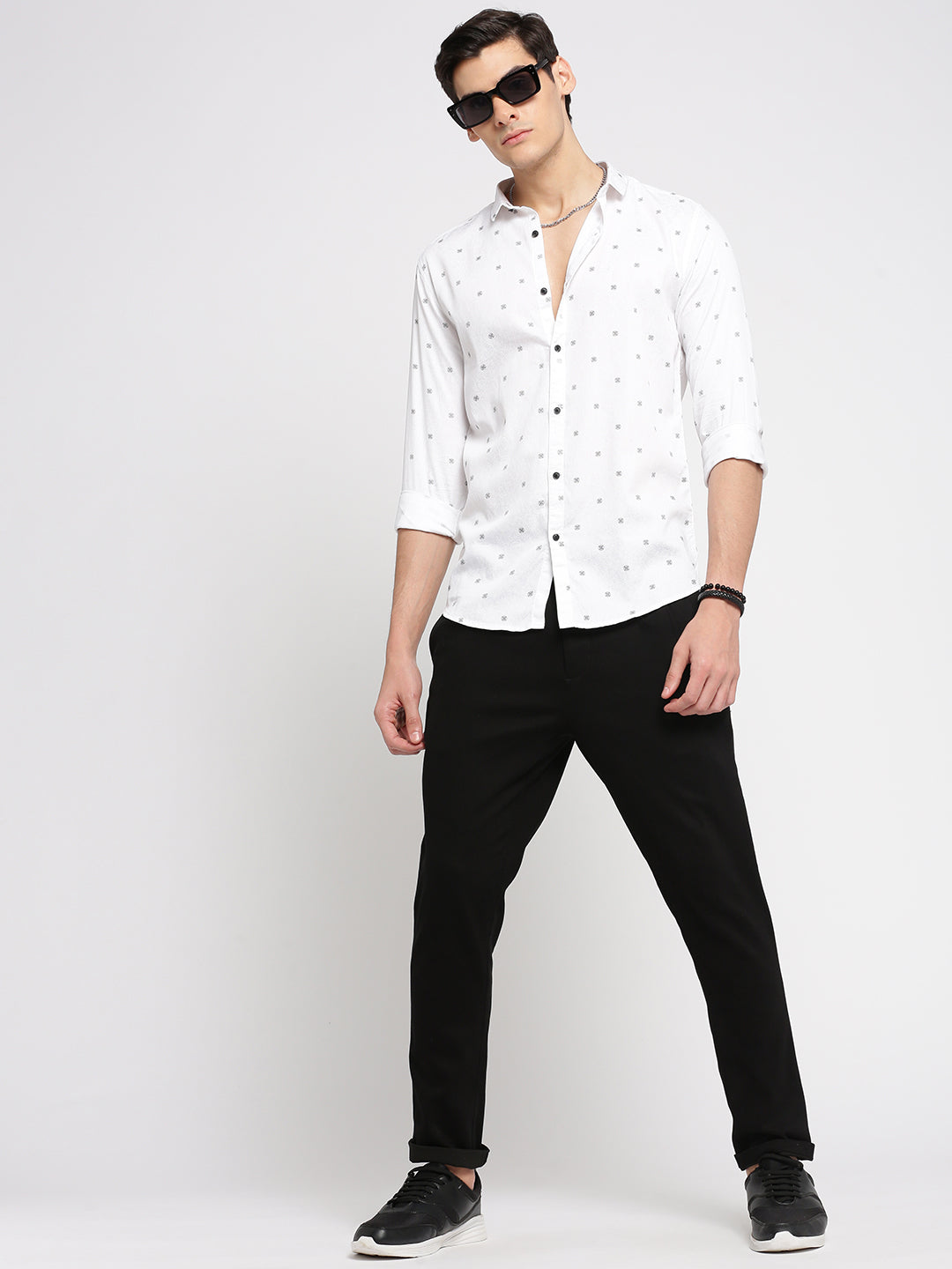 Men White Spread Collar Floral Shirt