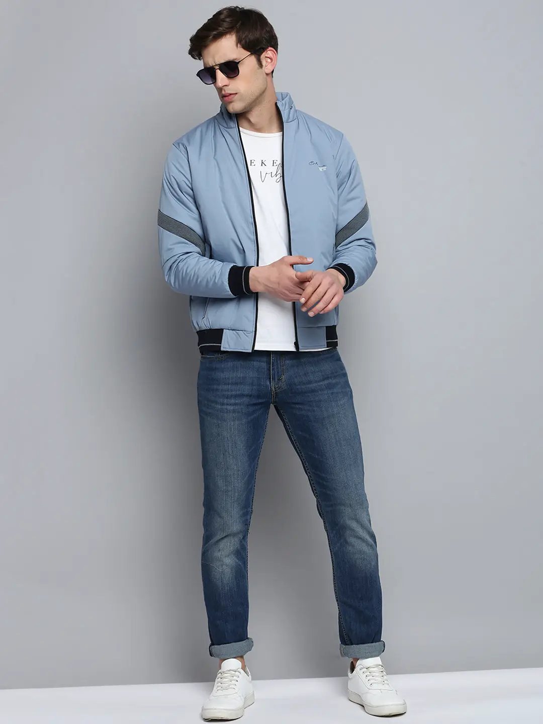 Men's Blue Solid Casual Jacket