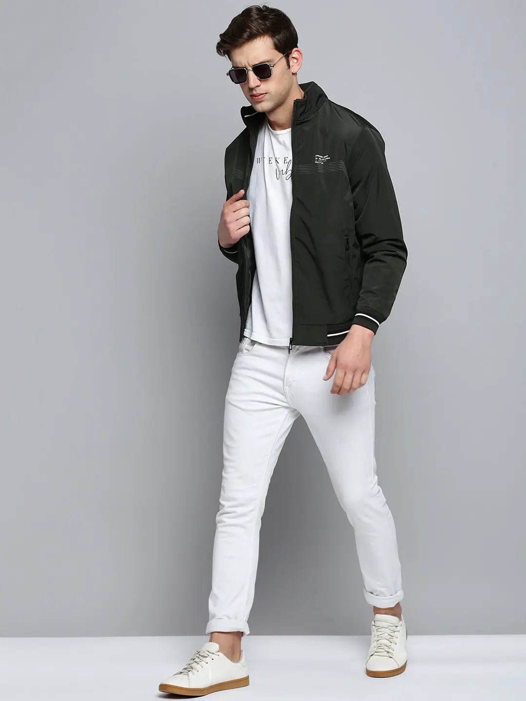 Men's Green Solid Casual Jacket