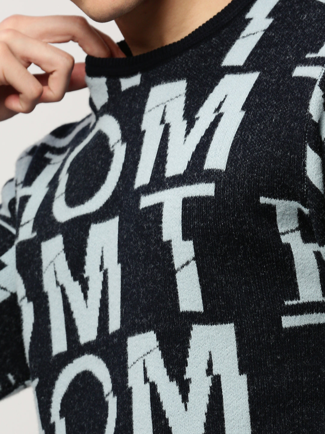 Men Navy Typographic Casual Sweaters